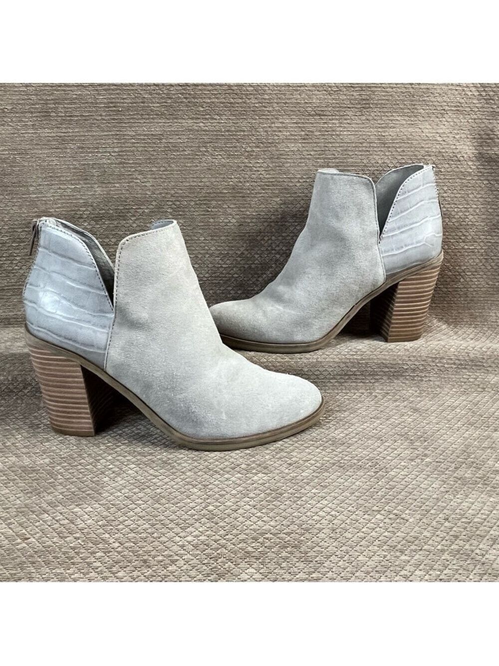 DV8 Dolce Vita Shai Women’s size 7 Grey Suede & Mixed Material Heeled Bootie EUC - Picture 5 of 16